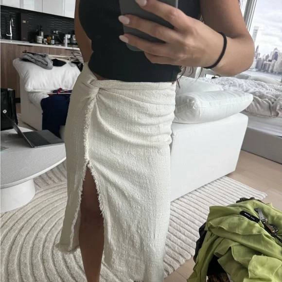 Zara tweed fringe skirt - Picture 2 of 4